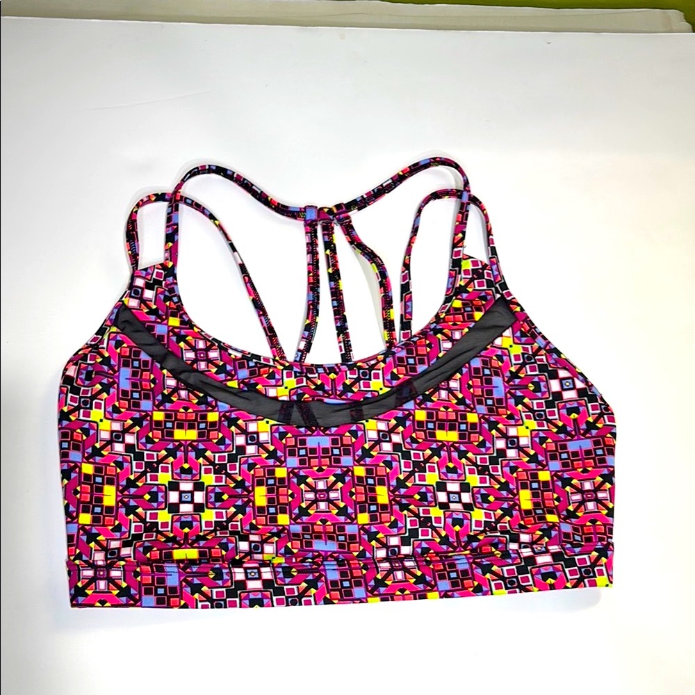 Victoria’s Secret Sport Geometric Strappy Sorts Bra Size Medium